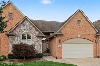 51879 Shoreview Drive, Shelby Charter Township, MI 48316