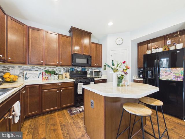 9535 FALL HAVEN RD, Fredericksburg, VA 22407