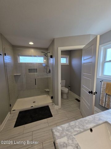 153 Tristan Ct, Shepherdsville, KY 40165