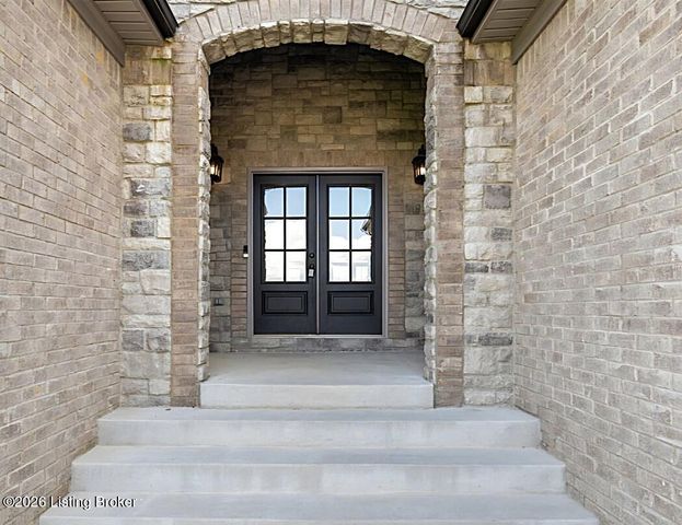 153 Tristan Ct, Shepherdsville, KY 40165
