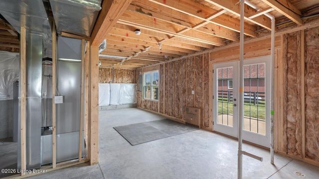 153 Tristan Ct, Shepherdsville, KY 40165