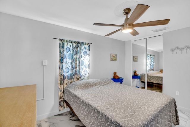 2512 S 13th Street, Fort Pierce, FL 34982