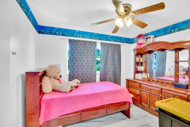 2512 S 13th Street, Fort Pierce, FL 34982