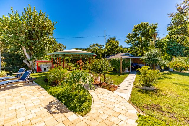 2512 S 13th Street, Fort Pierce, FL 34982