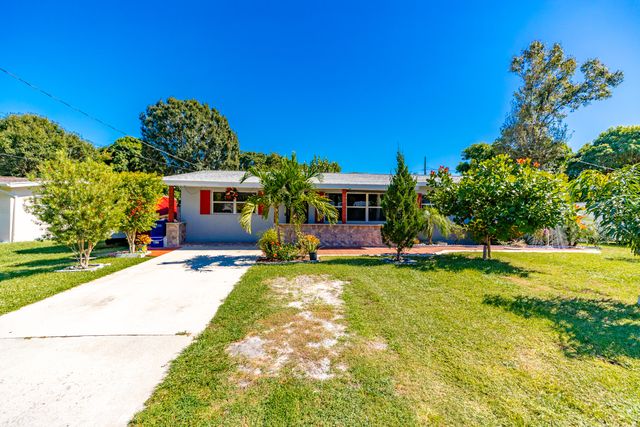 2512 S 13th Street, Fort Pierce, FL 34982
