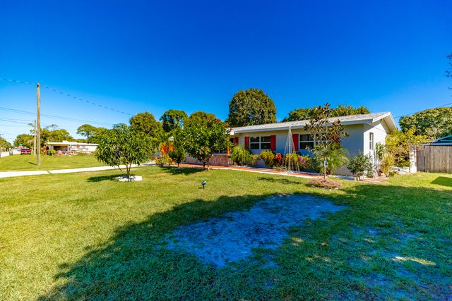 2512 S 13th Street, Fort Pierce, FL 34982
