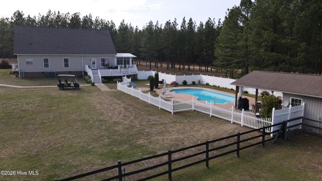 436 Millwork Lane, Aberdeen, NC 28315