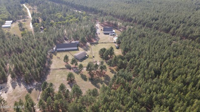 436 Millwork Lane, Aberdeen, NC 28315