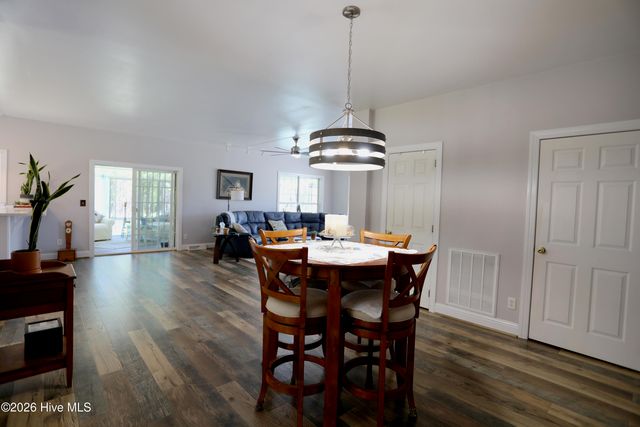 436 Millwork Lane, Aberdeen, NC 28315