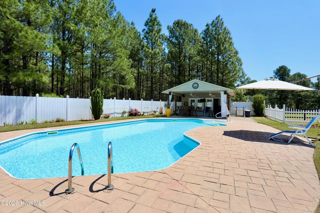 436 Millwork Lane, Aberdeen, NC 28315