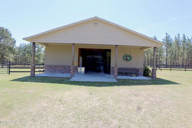 436 Millwork Lane, Aberdeen, NC 28315