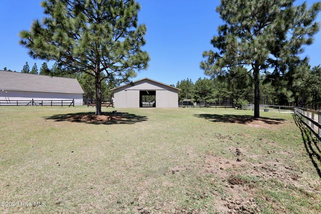 436 Millwork Lane, Aberdeen, NC 28315