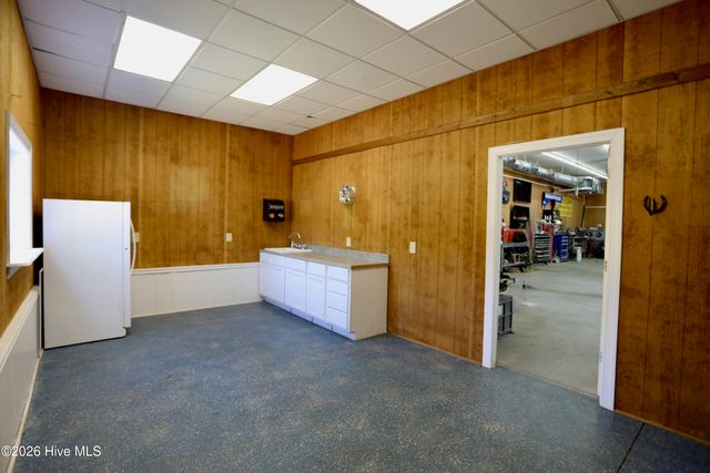 436 Millwork Lane, Aberdeen, NC 28315