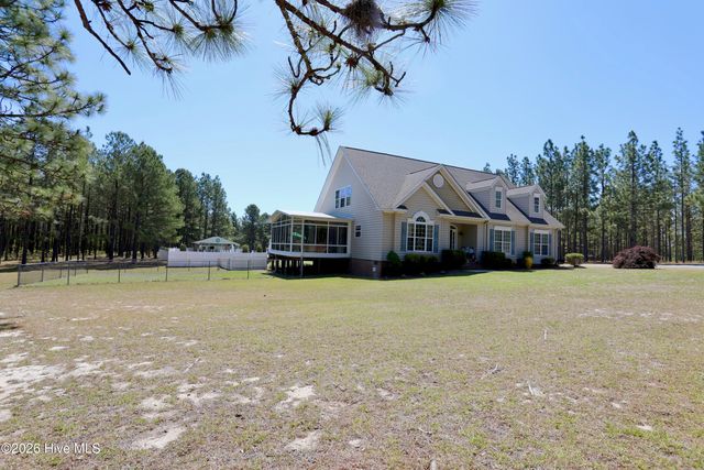 436 Millwork Lane, Aberdeen, NC 28315