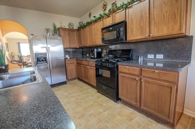 5 Carmel Chase Court, Manvel, TX 77578