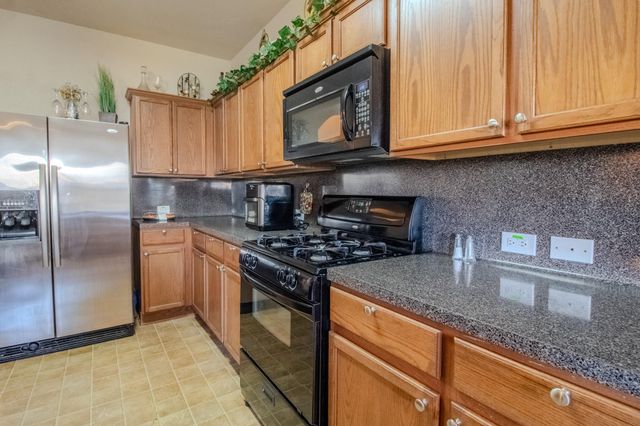 5 Carmel Chase Court, Manvel, TX 77578