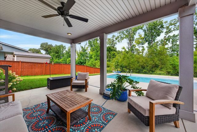 113 Denton Ct, Clarksville, TN 37043