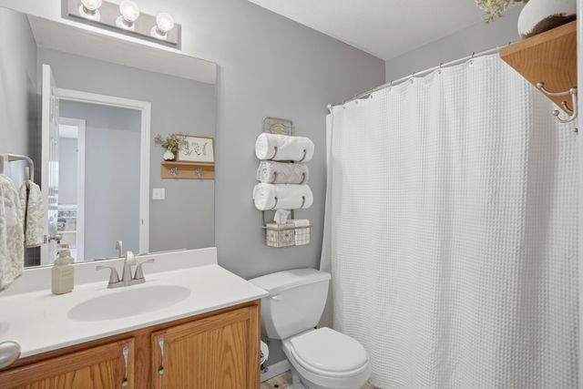4105 SAVANNAH CT, Columbia, MO 65202