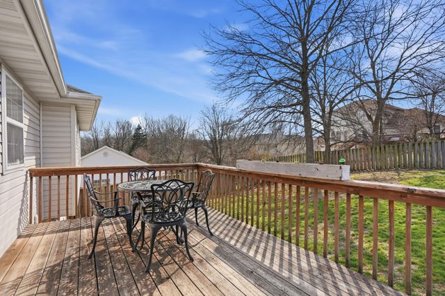 4105 SAVANNAH CT, Columbia, MO 65202