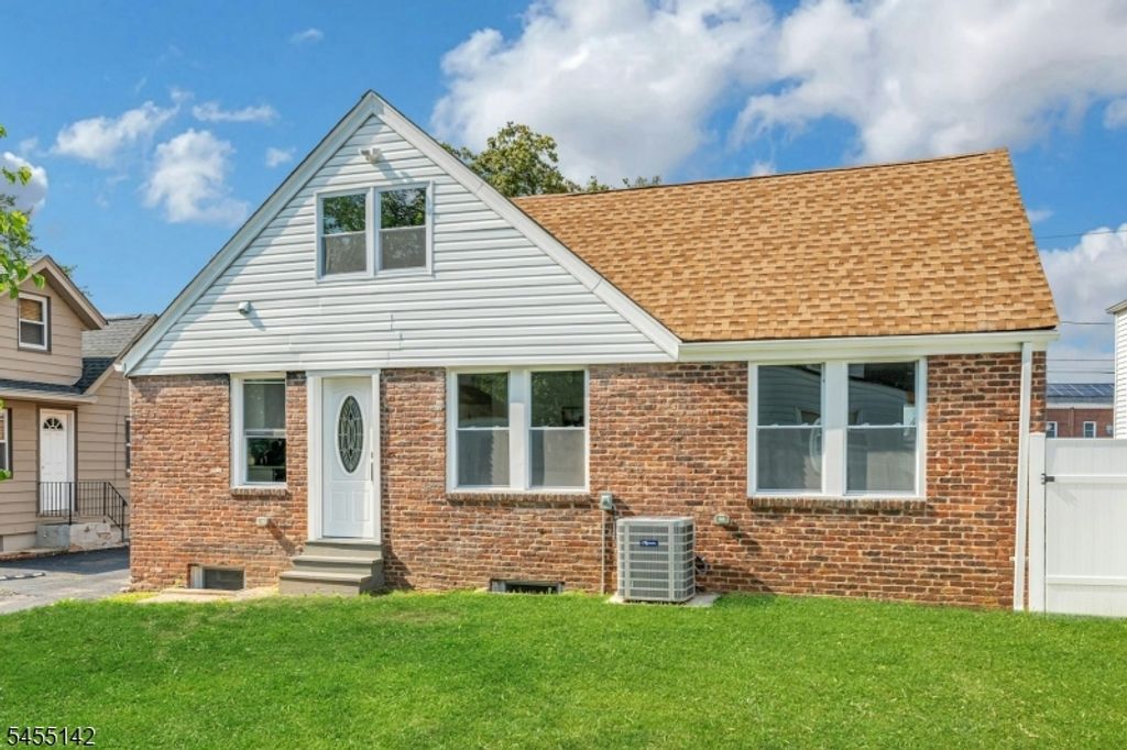 1534 Julian Ter, Union Twp., NJ 07083 — photo 2