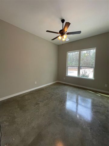 244 Dipping Vat Road, Huntsville, TX 77358