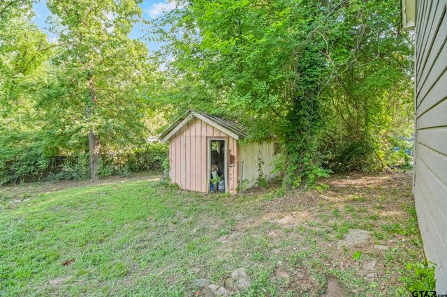 1341 Bellaire Dr, Tyler, TX 75702