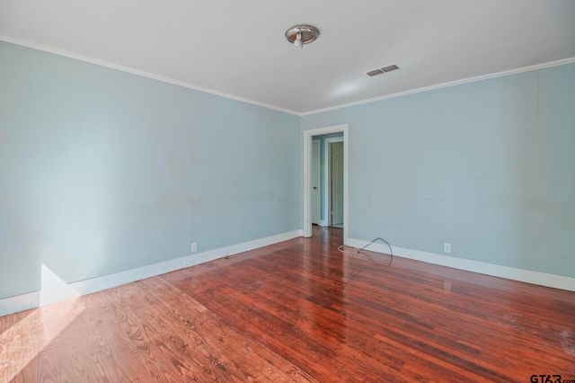 1341 Bellaire Dr, Tyler, TX 75702