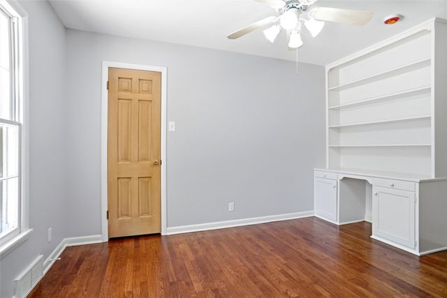900 Liveoak Street, Denton, TX 76209