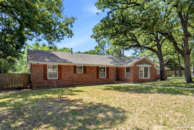 900 Liveoak Street, Denton, TX 76209