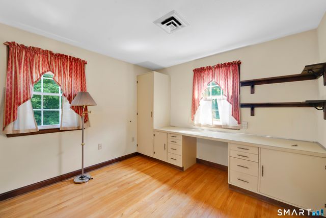 16 Gardner Road, Vernon, CT 06066