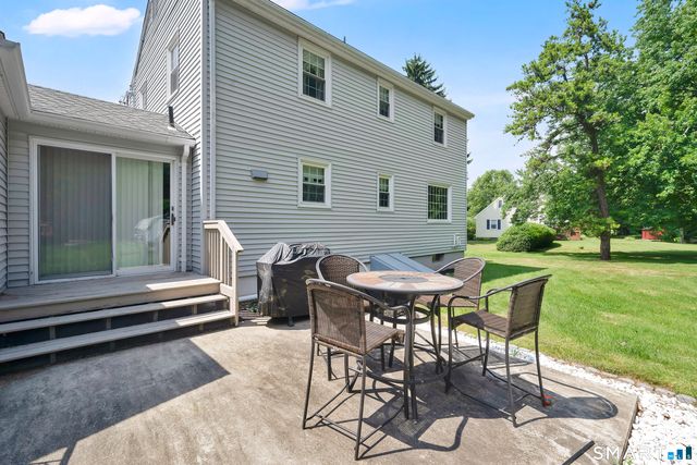 16 Gardner Road, Vernon, CT 06066
