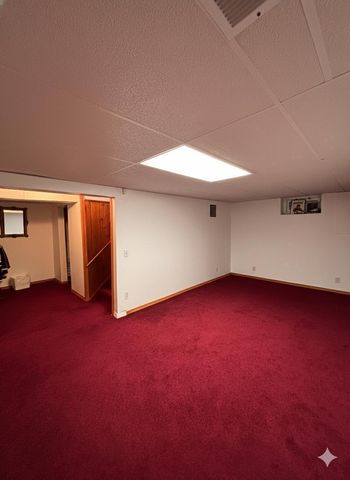 10025 Wentworth Avenue S, Bloomington, MN 55420