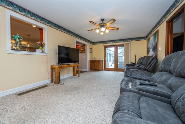 5985 Echo Ridge, Stevensville, MI 49127