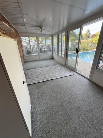 5985 Echo Ridge, Stevensville, MI 49127