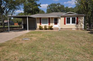 1238 W Ball Street W, Weatherford, TX 76086