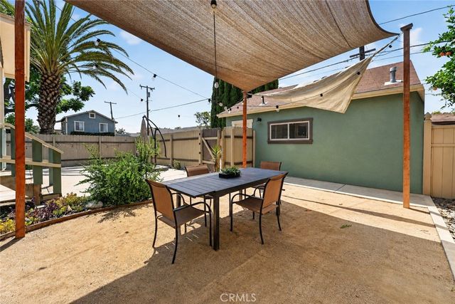 2700 W Olive Avenue, Fullerton, CA 92833
