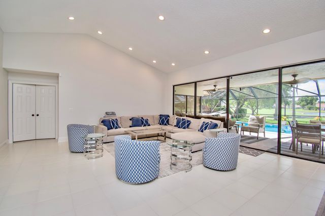 11415 Boca Woods Lane, Boca Raton, FL 33428