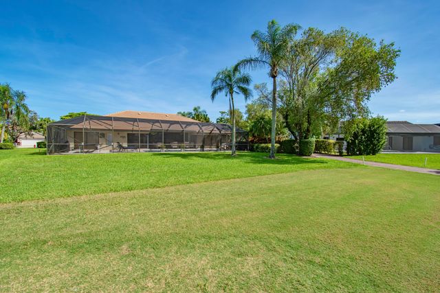 11415 Boca Woods Lane, Boca Raton, FL 33428