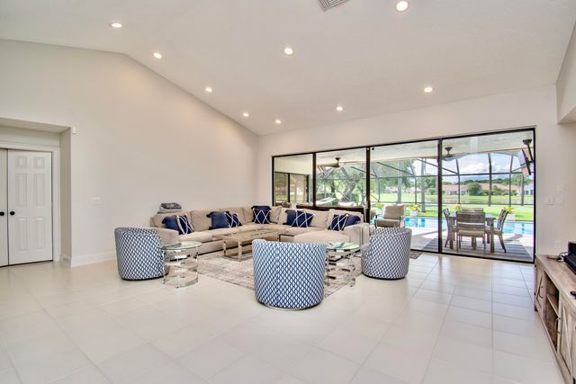 11415 Boca Woods Lane, Boca Raton, FL 33428