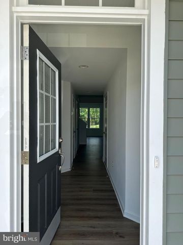 65 MELSONBY DR, Bunker Hill, WV 25413