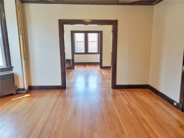 18-20 Sankey Avenue, Brentwood, PA 15227
