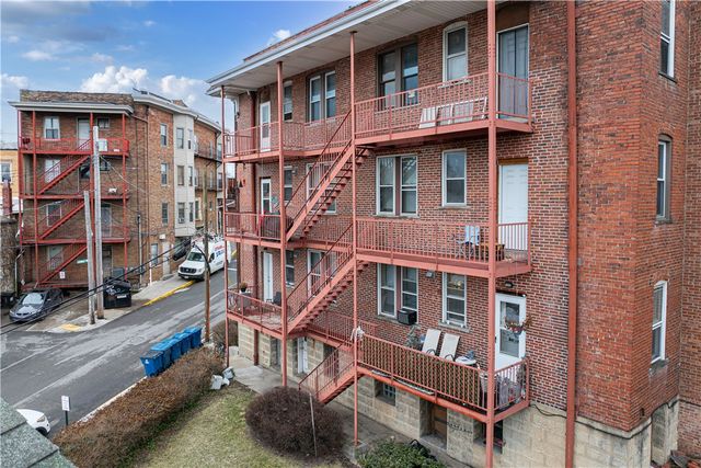 18-20 Sankey Avenue, Brentwood, PA 15227