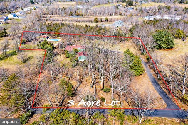 408 SALFORD STATION RD, Perkiomenville, PA 18074