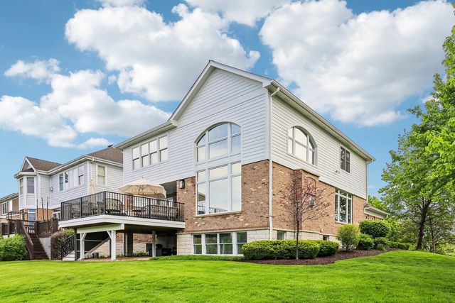 1272 Lake Shore Drive, Lisle, IL 60532