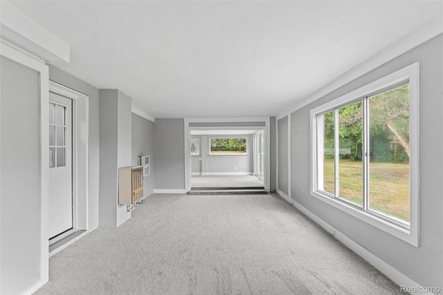 24609 EUREKA Avenue, Warren, MI 48091