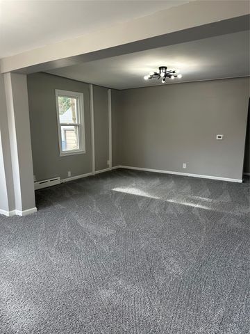 24609 EUREKA Avenue, Warren, MI 48091