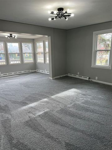 24609 EUREKA Avenue, Warren, MI 48091