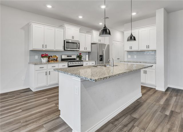 6220 Darlington Avenue, College Station, TX 77845