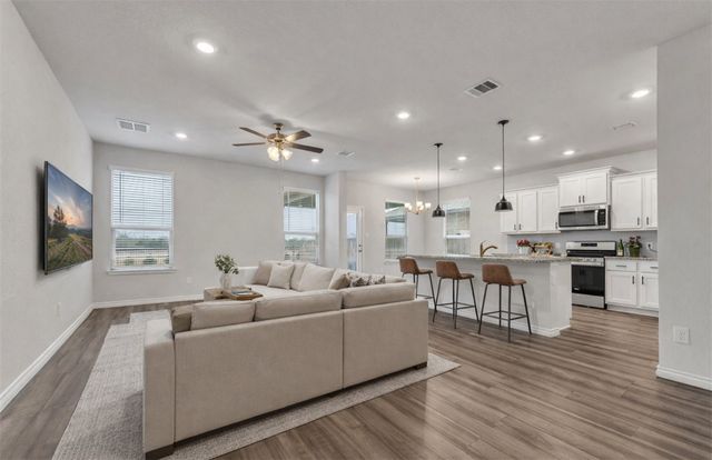 6220 Darlington Avenue, College Station, TX 77845