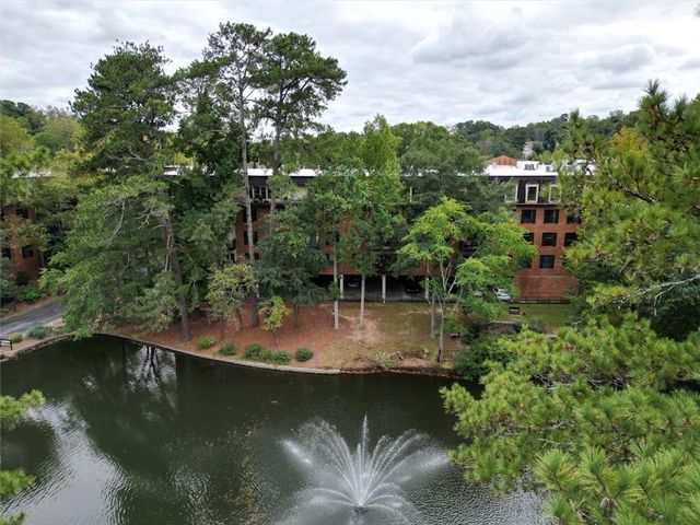 28206 Plantation NE Drive 206, Atlanta, GA 30324